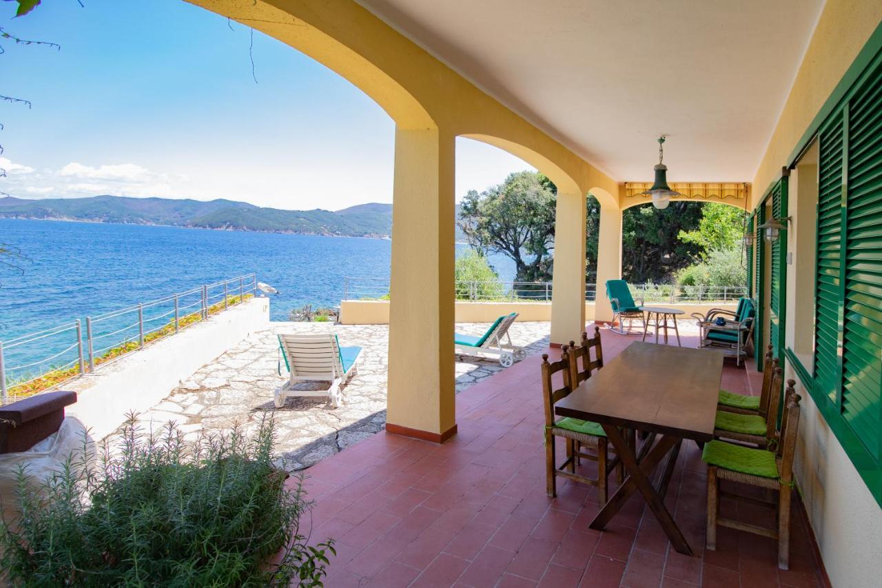 Villa Le Sprizze A Bordo Del Mare - Goelba Marciana Marina (Isola d'Elba) Exterior foto