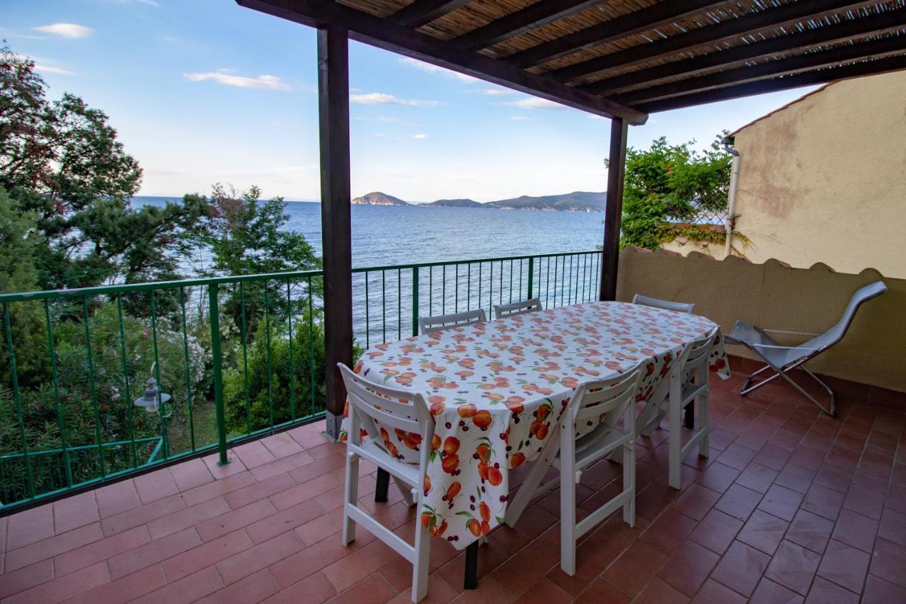Villa Le Sprizze A Bordo Del Mare - Goelba Marciana Marina (Isola d'Elba) Exterior foto